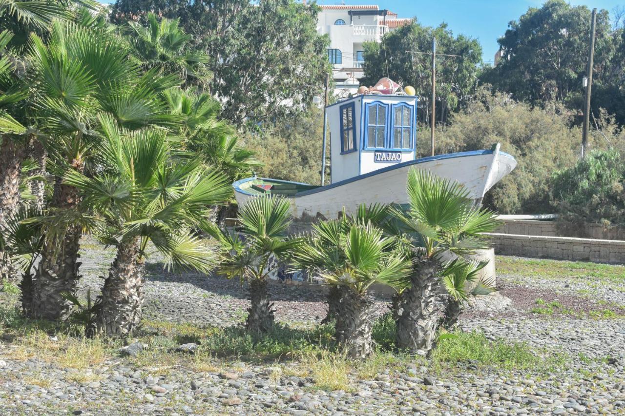 A Un Salto Del Mar Wifi La Mareta Exterior foto