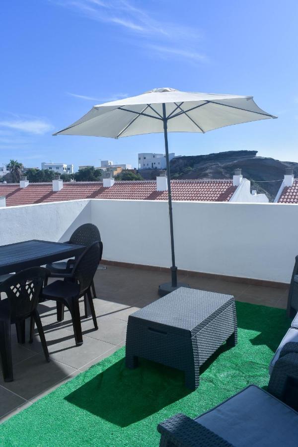 A Un Salto Del Mar Wifi La Mareta Exterior foto